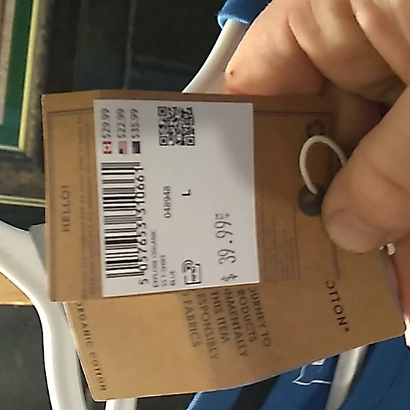 Mountain warehouse t shirt - Picture 3 of 3